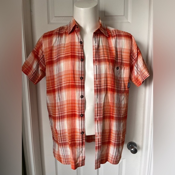 Mens Patagonia Organic Cotton Short Sleeve Button Up Shirt Medium - Picture 3 of 8